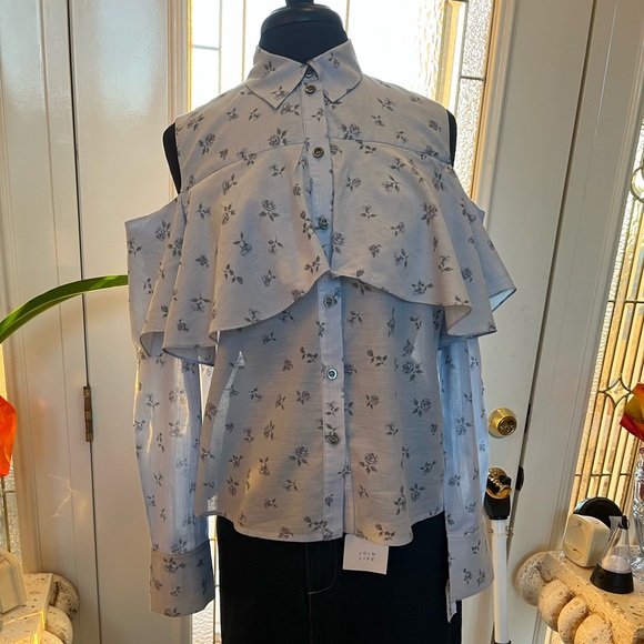 Ladies cold shoulder floral light blue long sleeve shirt - Picture 9 of 11